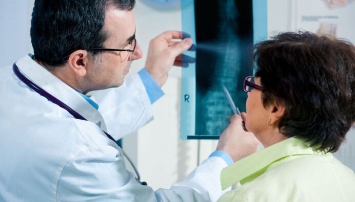 Radiografía como método de diagnóstico de osteocondrose cervical
