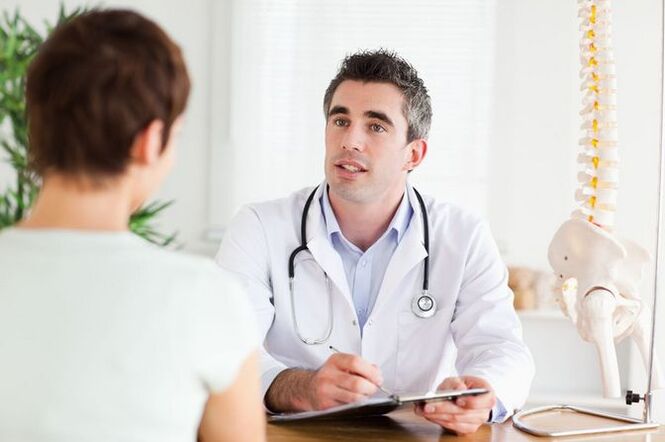 Consulte un médico para a dor lumbar